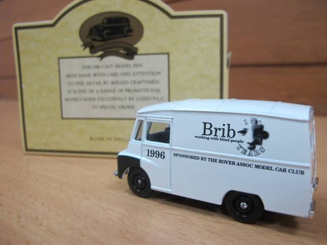 brib die-cast model van out of box